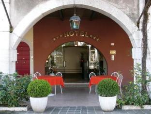 Hotel Piroscafo Latest Offers