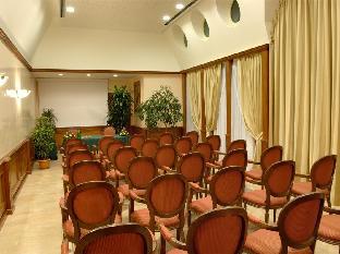Andreola Central Hotel Latest Offers