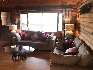 An Amazing Cedar 3 Bedroom Lodge On The Lochside at Portsonachan Latest Offers