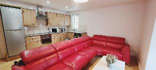 A Beautiful Boutique 2 Bed Ensuite Apartment Latest Offers