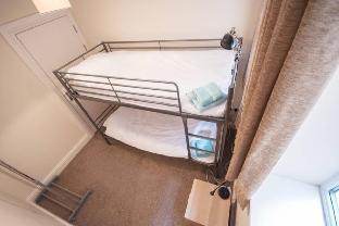 The Broadmead Forest – Spacious City Centre 3BDR Apartment Latest Offers