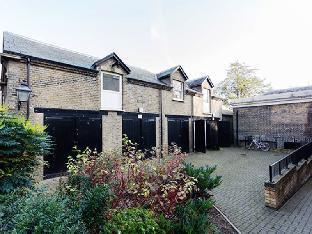 Veeve  2 Bed 2 Bath Mews House West Hill Putney Latest Offers