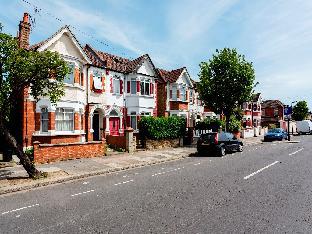 Veeve  4 Bed Home On Larden Road In Ealing Latest Offers