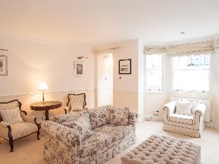 Veeve Charming 1 Bed just off Kings Road Latest Offers