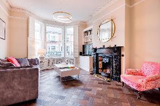 Substantial Victorian Clapham House – BEE Latest Offers