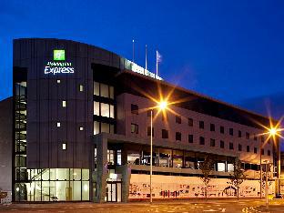 Holiday Inn Express Dundee Latest Offers