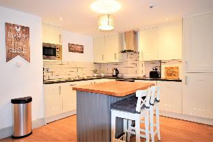 Your Apartment Oakfield Place Latest Offers