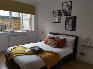 Central Apartment near Barbican Centre Latest Offers