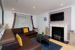 Leeds Townhouse Apartments 7 Beds in 4 Bedrooms Latest Offers