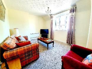 Bright Airy Home in Inverness with Free Parking! Latest Offers