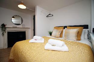 Chepstow House Apartment 2 by StayBC Latest Offers