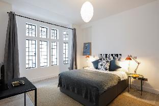Modern 2 Bedroom Apartment in Central London Latest Offers