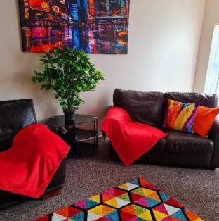 Ample Comforts, Smart TV, Wifi, Safe and Clean Latest Offers