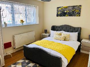 Modern & Cosy Cambridge Apartment – Sleeps up to 3 Latest Offers
