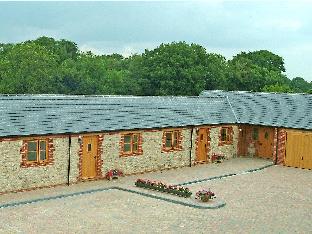 Hook Farm Cottages Latest Offers