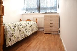 BROOMFIELD STREET DELUXE DOUBLE ROOM 5 Latest Offers