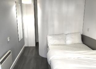 En Suite Room, EDINBURGH – SK 106 D Latest Offers