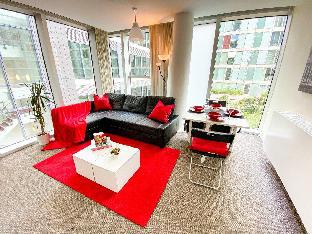 Central HUB Apartment with Parking & Netflix Latest Offers