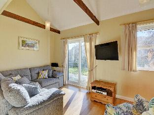 Nice little holiday home with a view of the Langdale Valley and Lingmoor Fell Latest Offers
