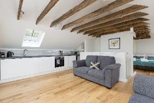 Stylish Mews House in The Heart of the City Latest Offers