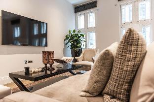 Three bedroom apartment close to Covent Garden Latest Offers