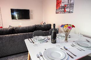 Modern and Comfortable Apartment – sleeps 4 Latest Offers