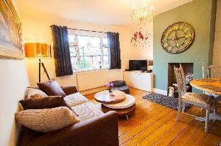 Stunning Central Richmond with garden Latest Offers