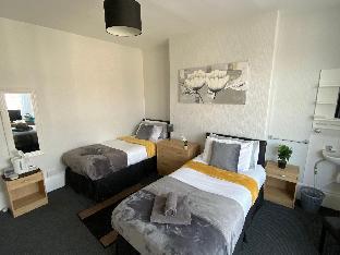 Tudor Lodge- Bed and Breakfast Redcar B&B Latest Offers