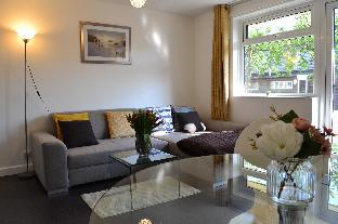 Serviced Apartment with FREE car park and Bus Stop Latest Offers